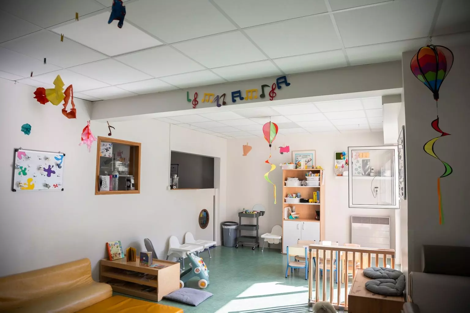 0001_Happy_Creche1_WEB
