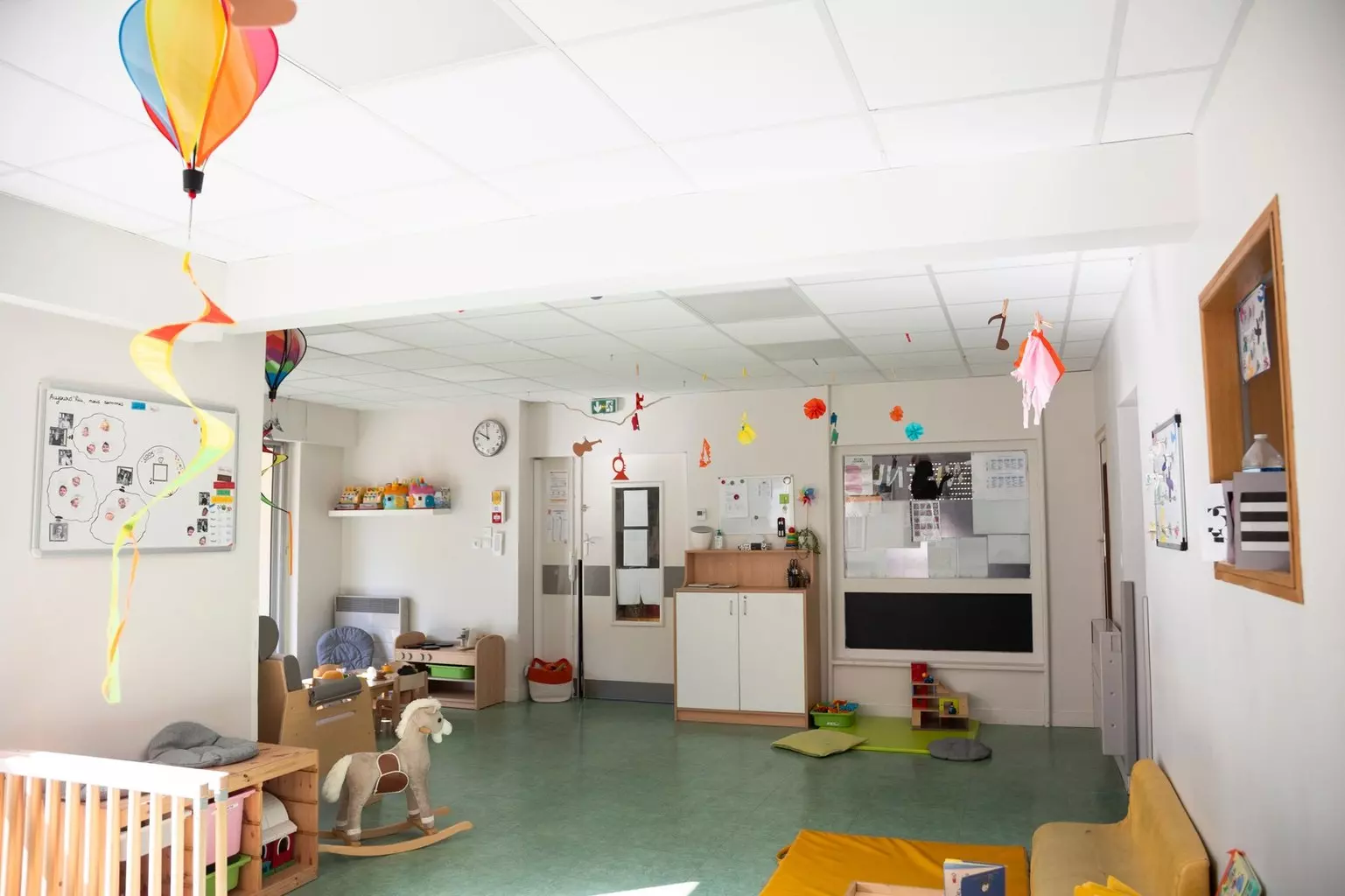 0004_Happy_Creche3_WEB